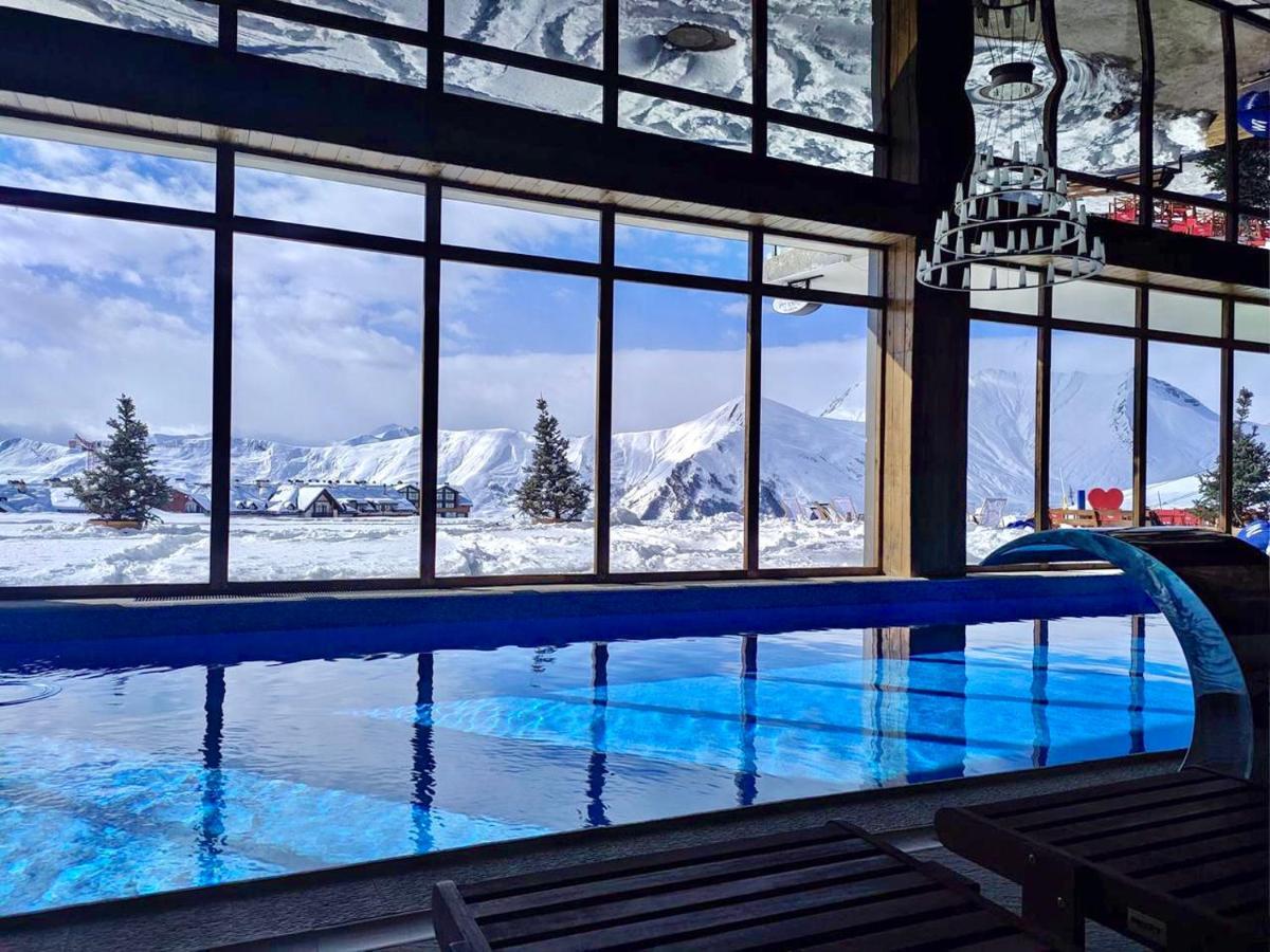 Apartmán Gvc New Gudauri Alpic Mountain View Exteriér fotografie